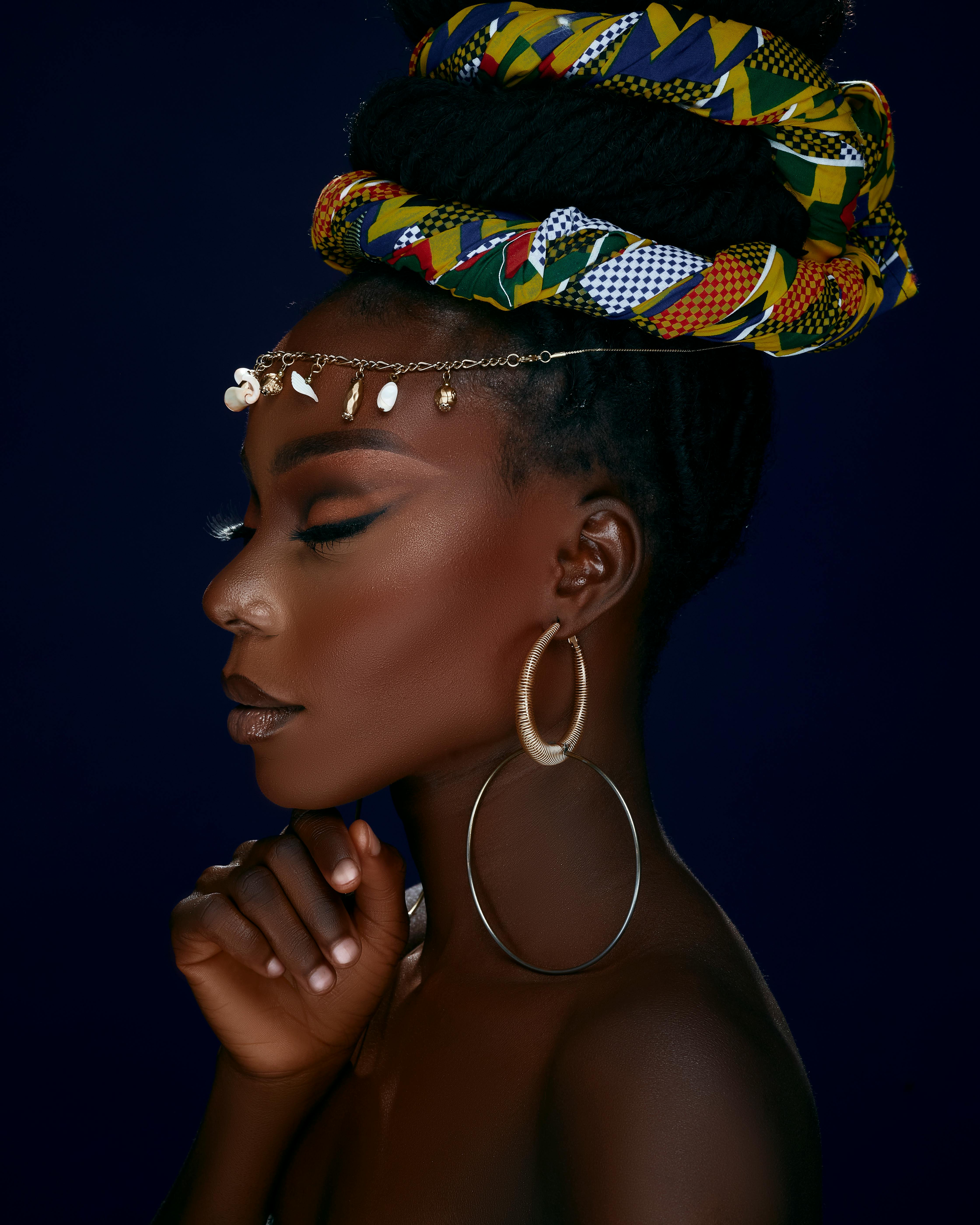Mae's Beauty Salon editorial alameenng